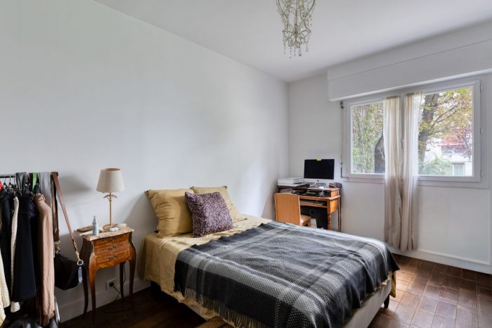 Chambre — coin bureau