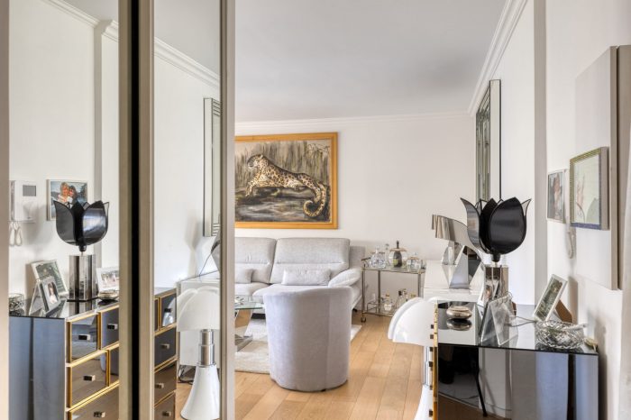 Salon — vue miroir