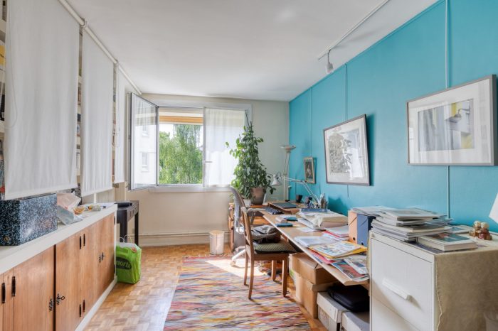 Pièce bureau / séjour